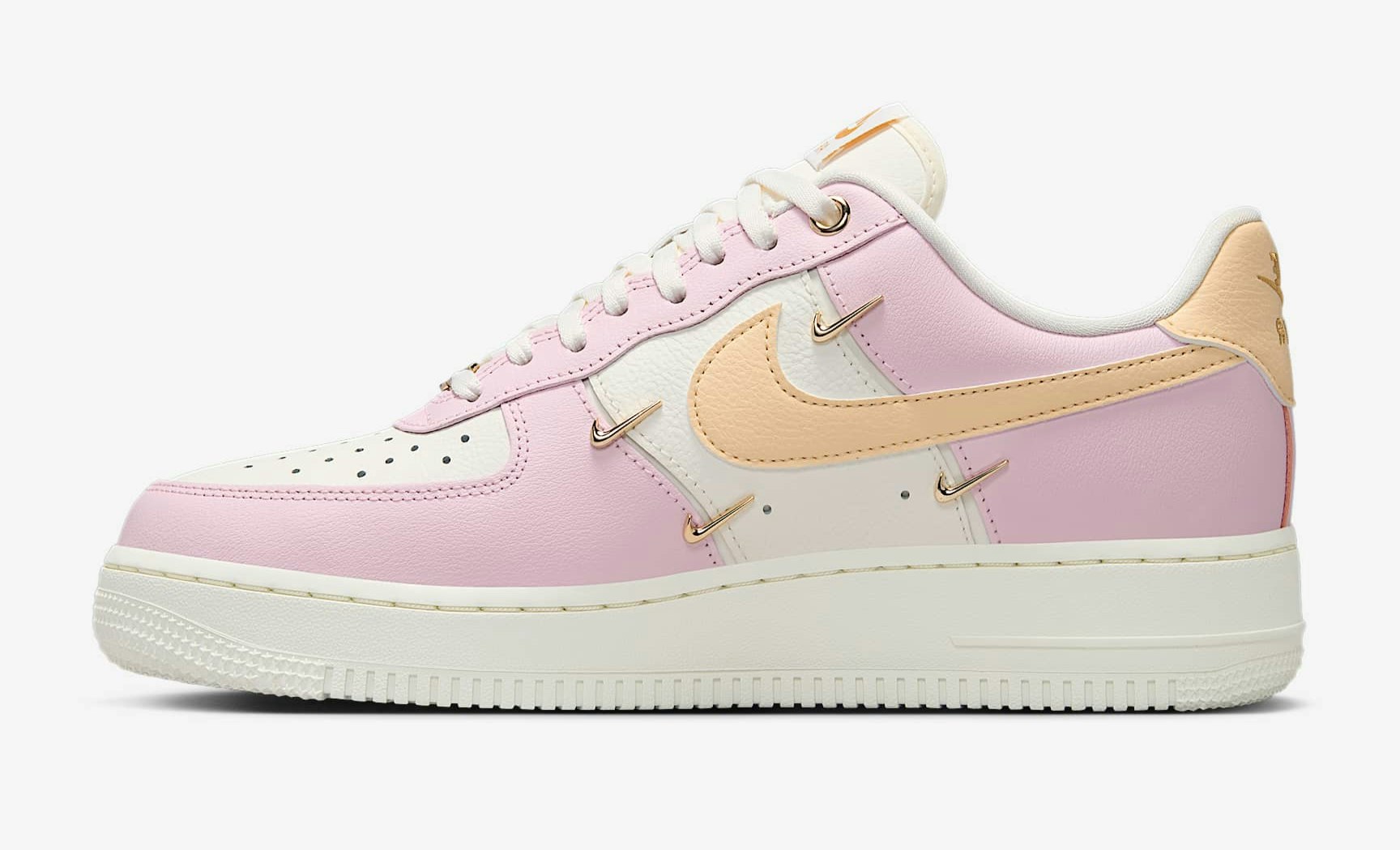 Nike Air Force 1 Low "Pink Foam"