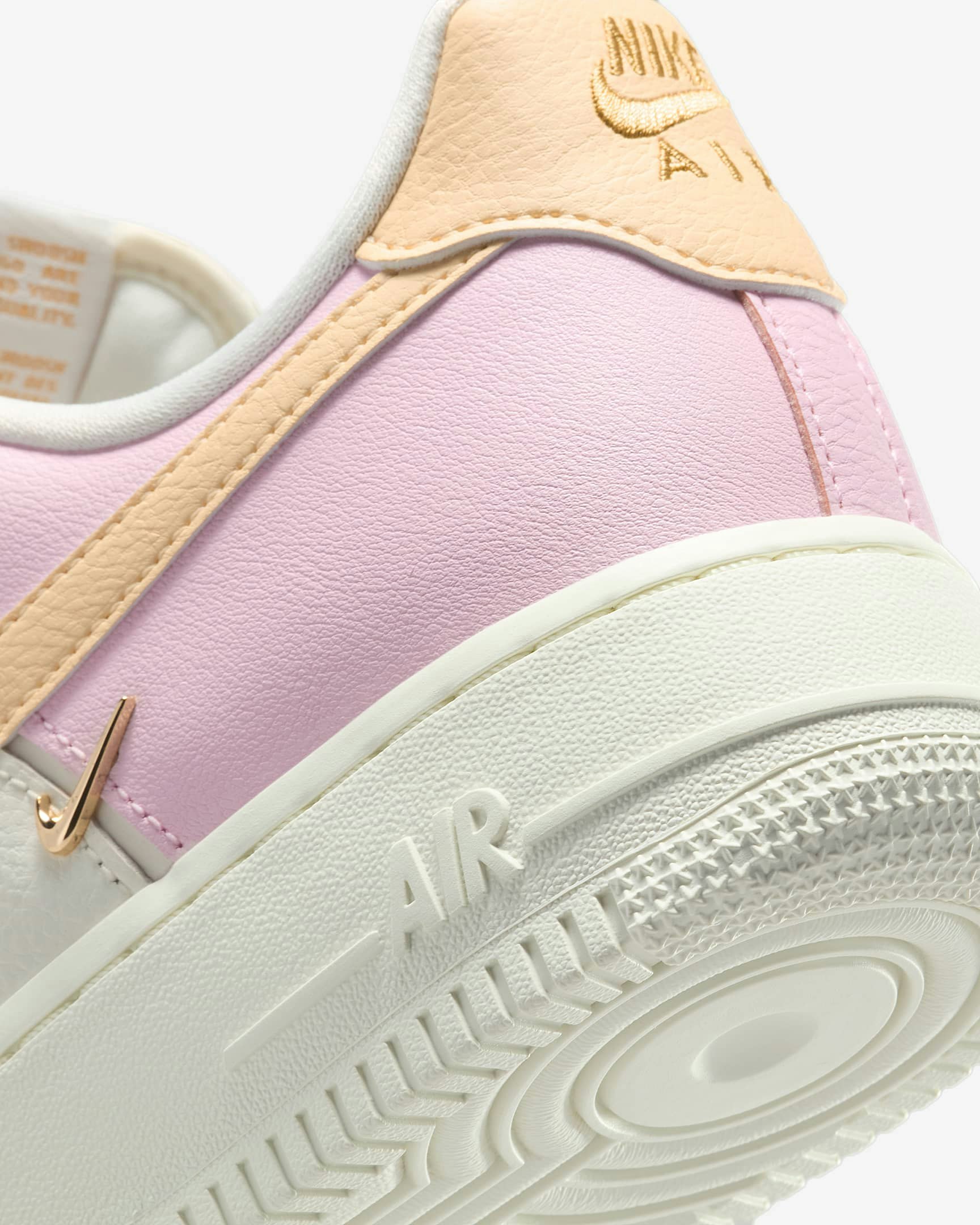 Nike Air Force 1 Low "Pink Foam"