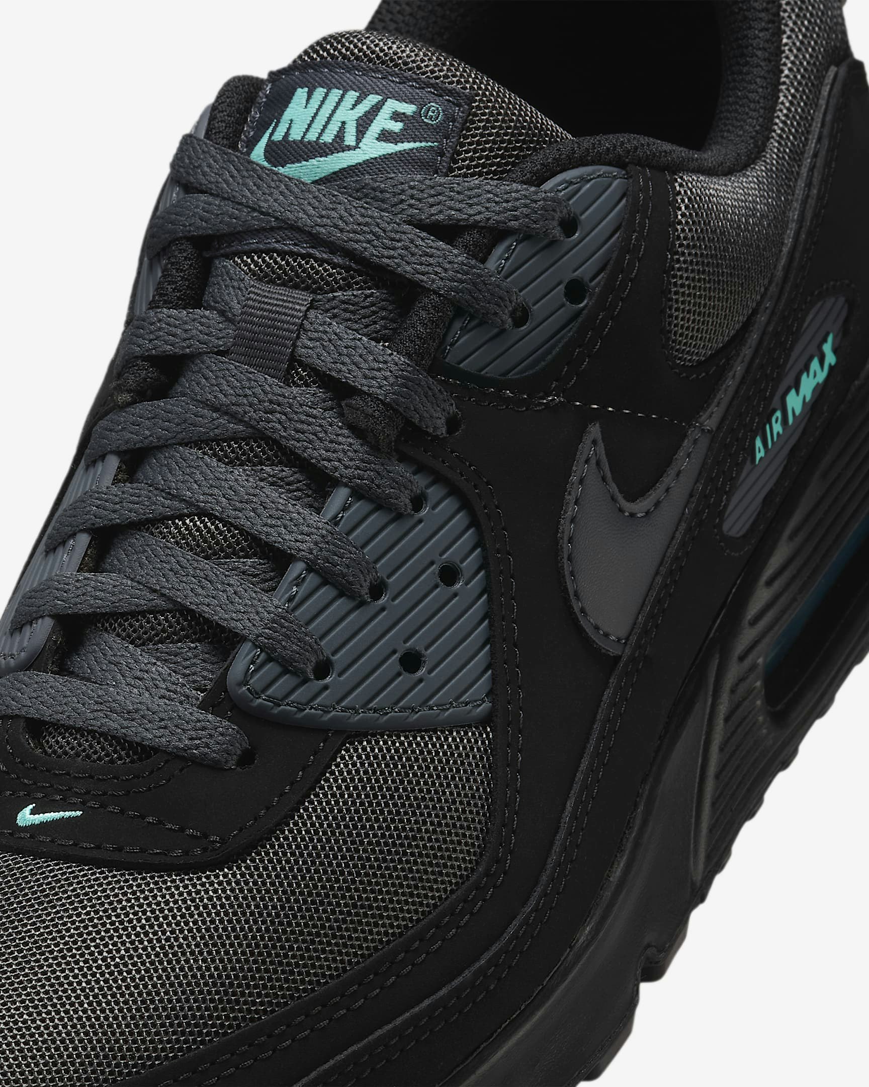 Nike Air Max 90 "Black Tiffany"