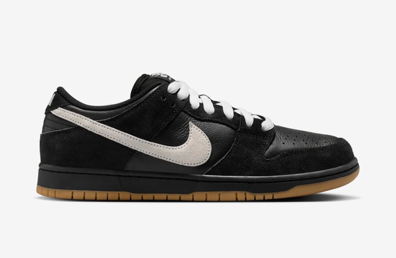 Nike SB Dunk Low "Black Gum"