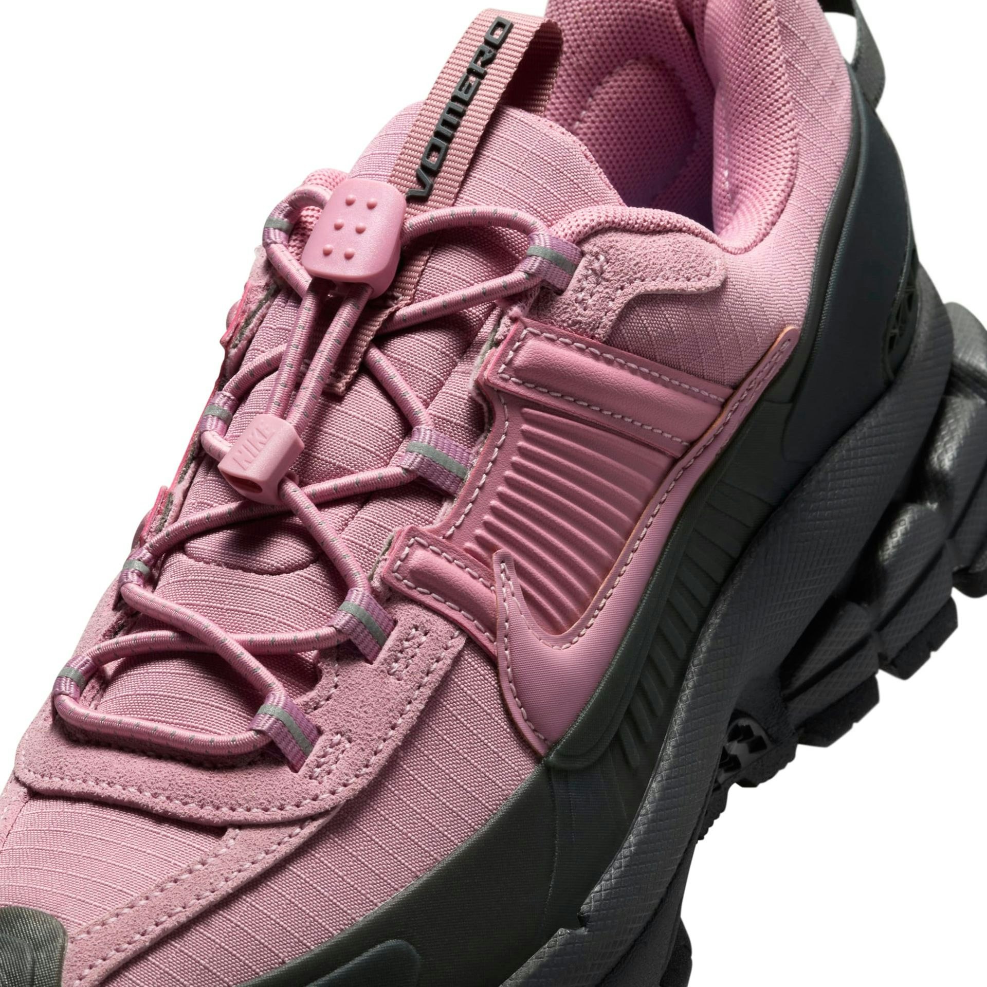 Nike Zoom Vomero Roam "Black Rose"