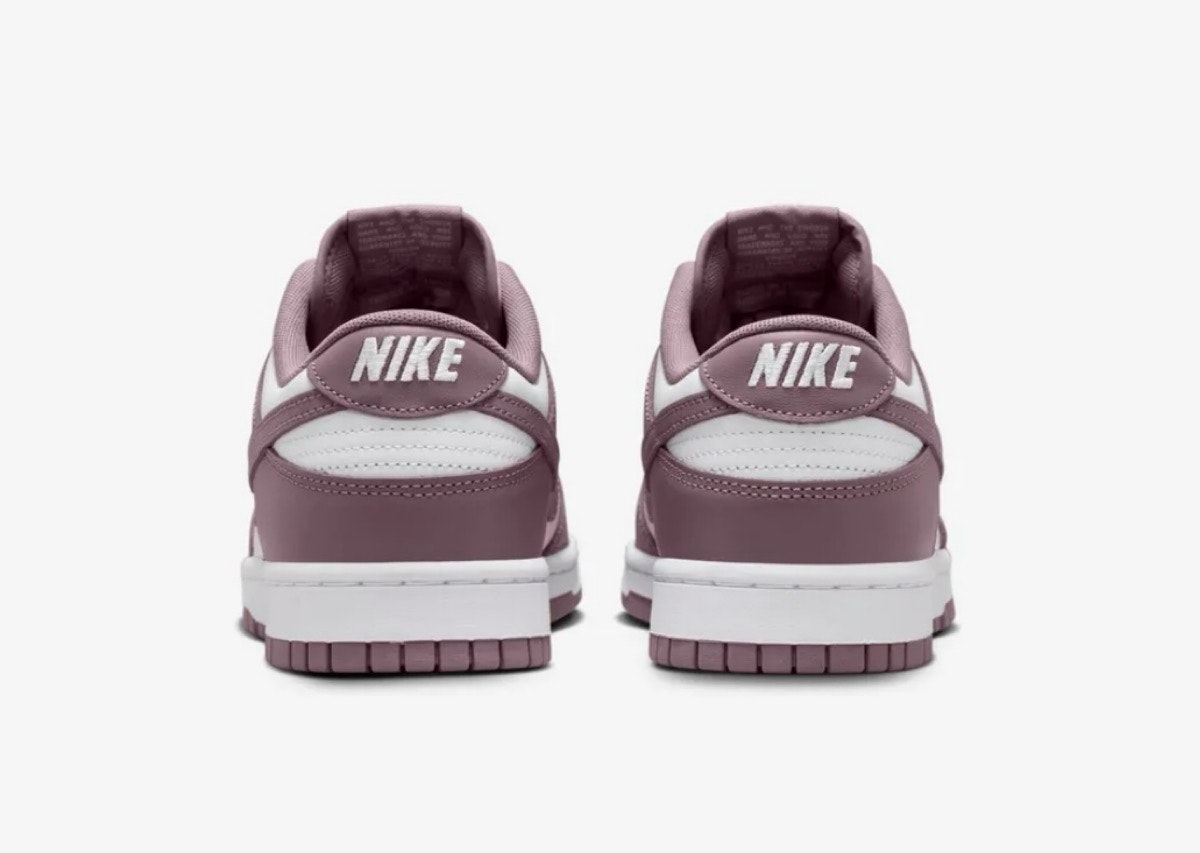 Nike Dunk Low "Taupe Grey"