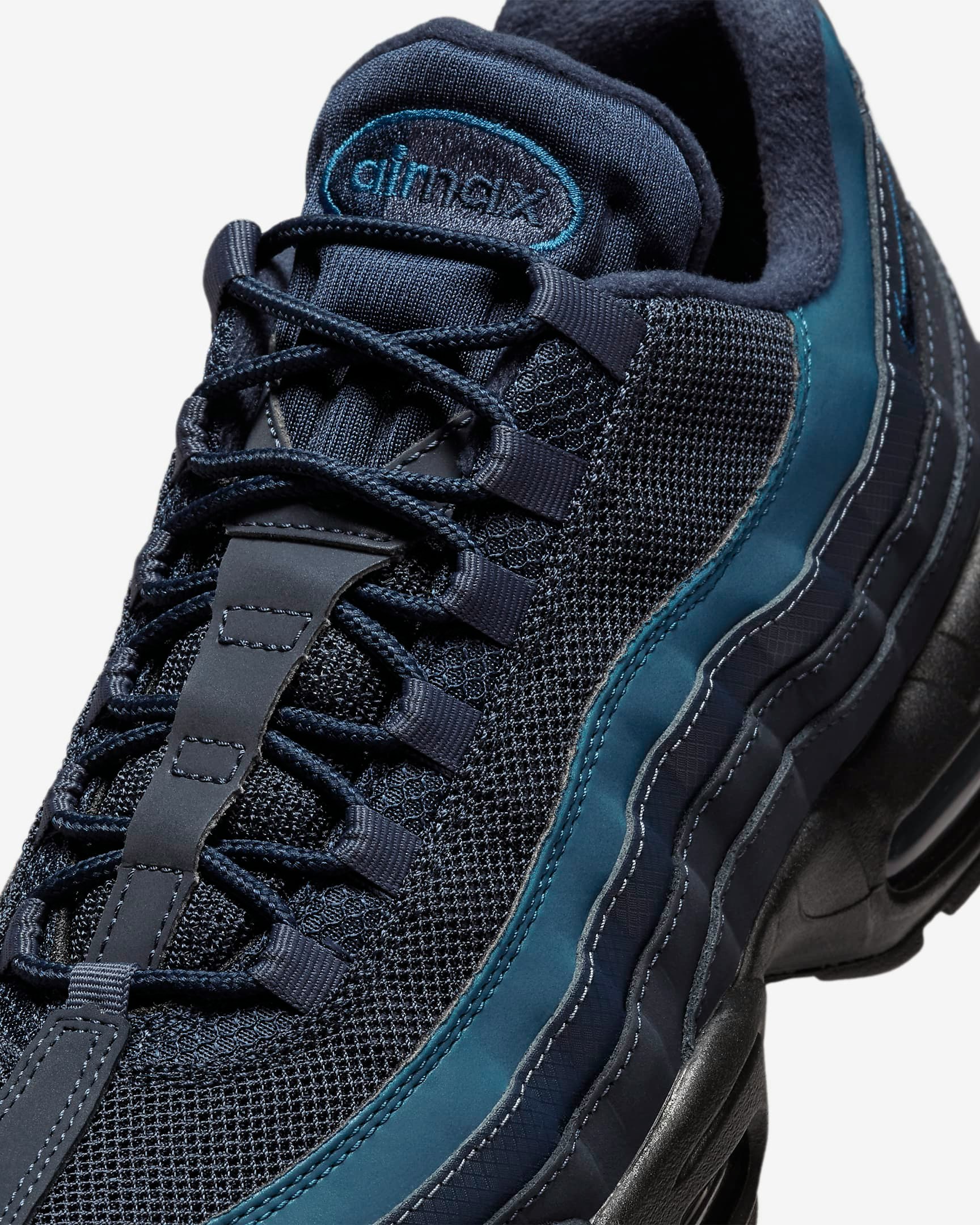 Nike Air Max 95 "Obsidian"