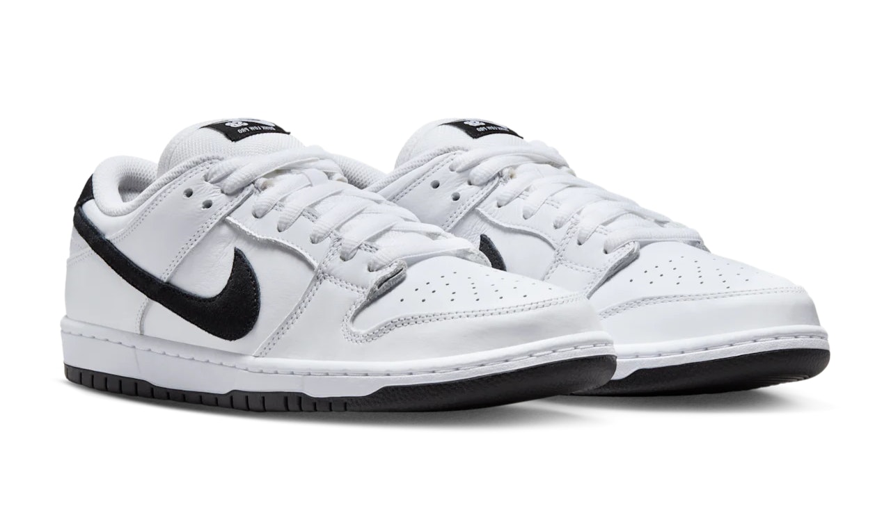 Nike SB Dunk Low "White Black"