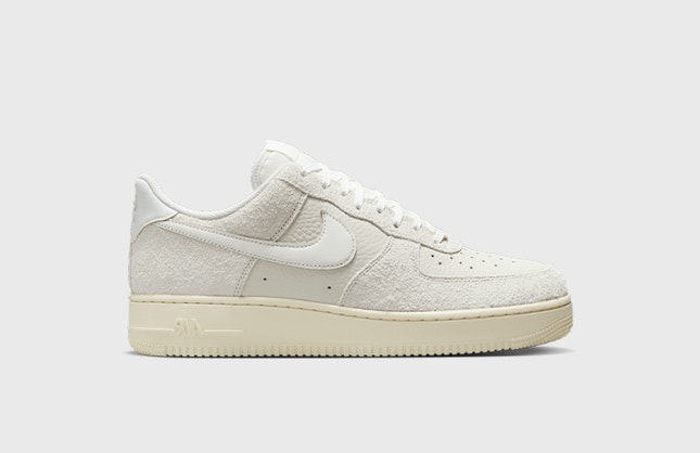 Nike Air Force 1 Low "Suede Light Bone"