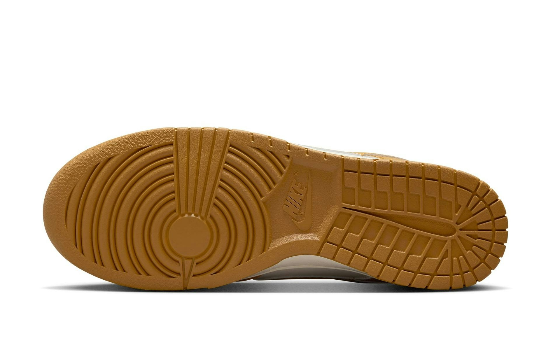 Nike Dunk Low "Wheat"