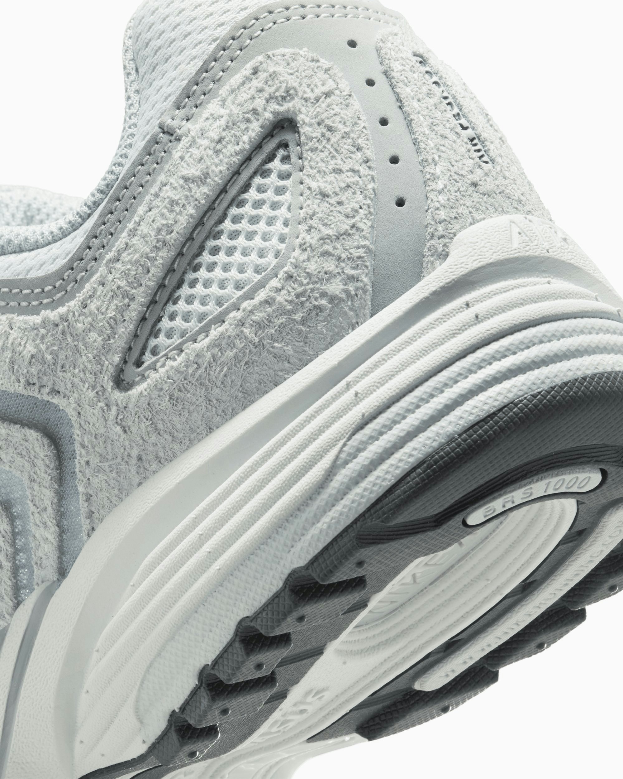 Nike Air Pegasus 2K5 "Pure Platinum"