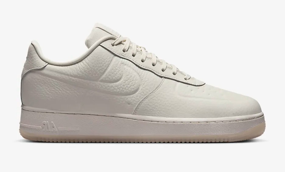 Nike Air Force 1 '07 Pro-Tech "Phantom"