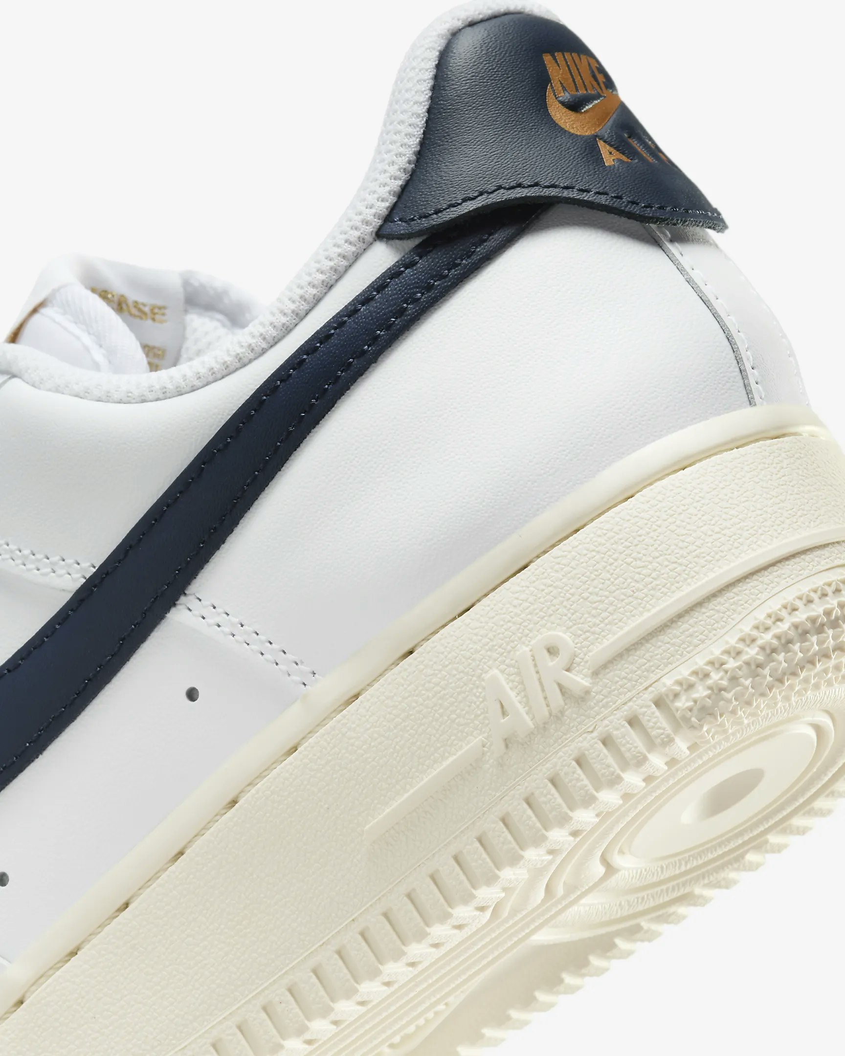 Nike Air Force 1 `07 FlyEase "Pale Ivory"