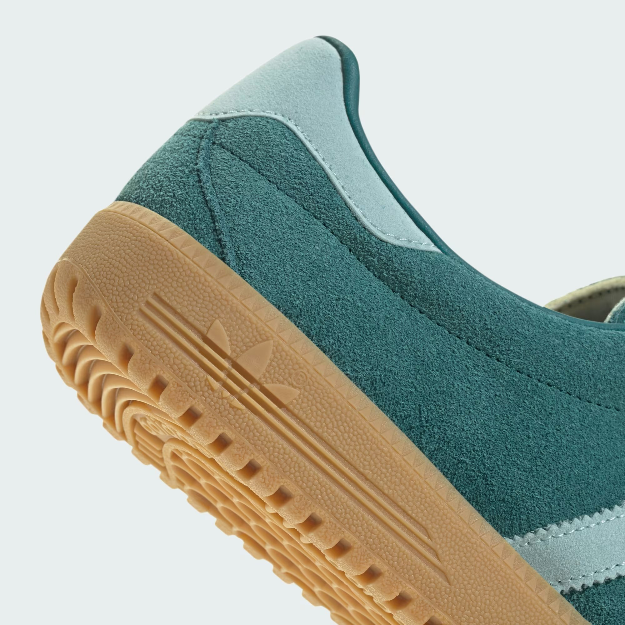 adidas Bermuda "Mystery Green"