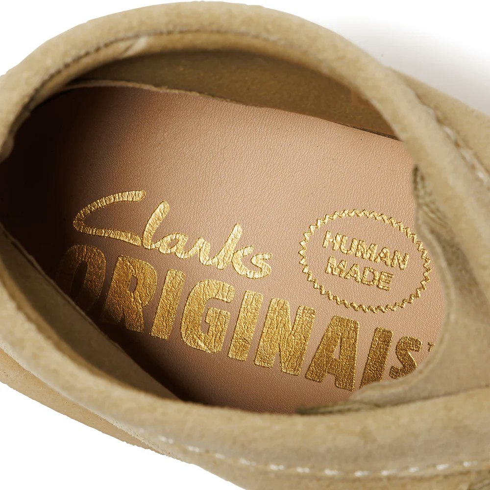 HUMAN MADE × 呼びつけ Clarks Wallabee 
