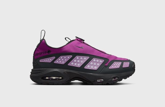 Nike Air Max SNDR Gore-Tex "Bold Berry"
