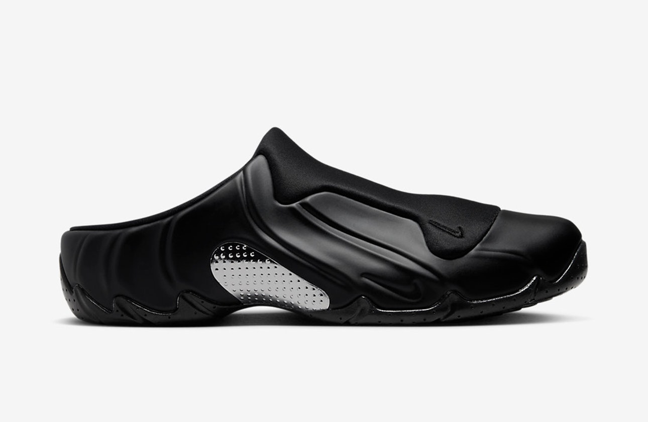 Nike Clogposite "Triple Black" 