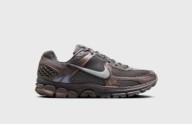 Nike Zoom Vomero 5 "Cave Stone"