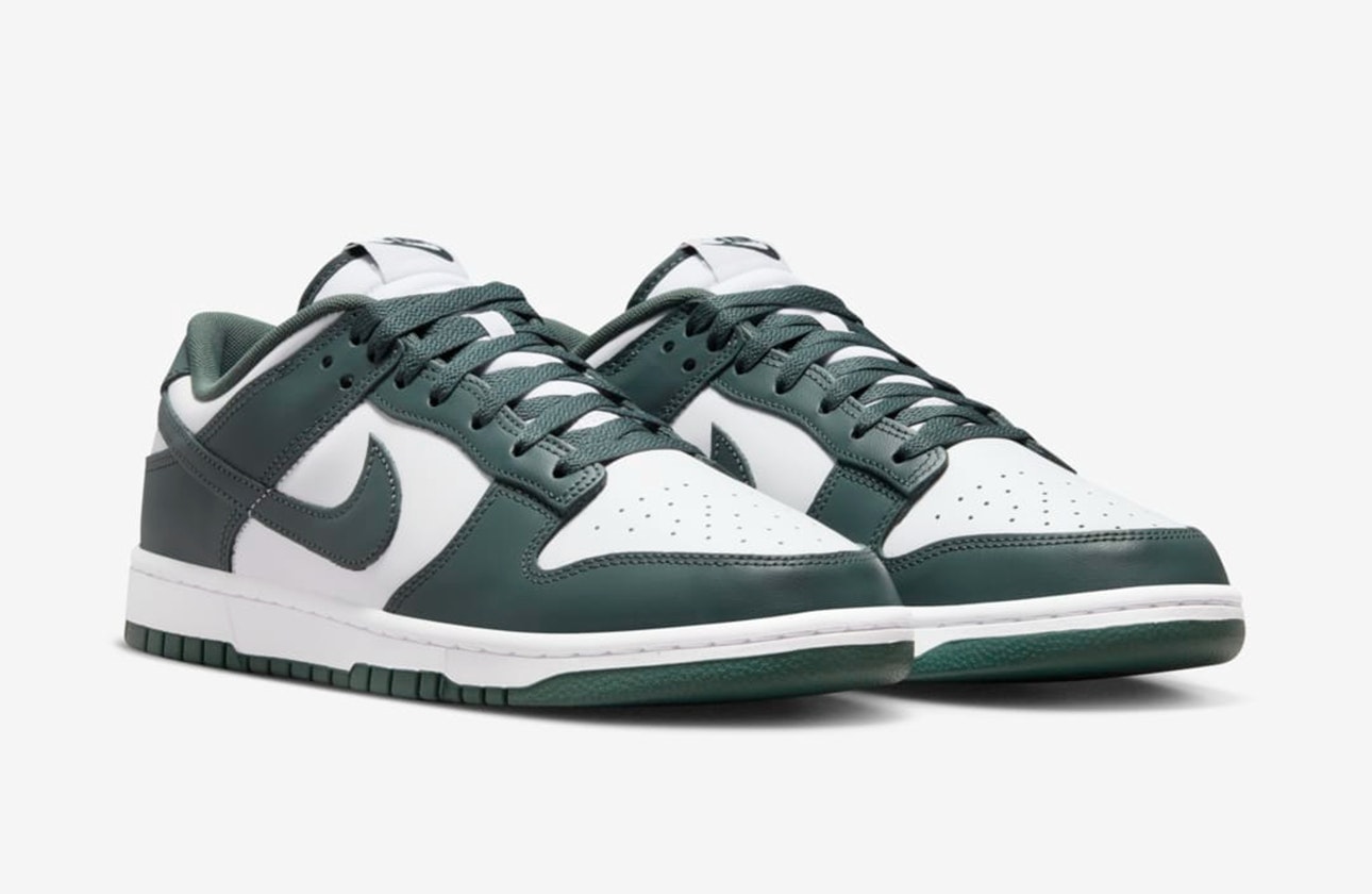 Nike Dunk Low "Vintage Green"