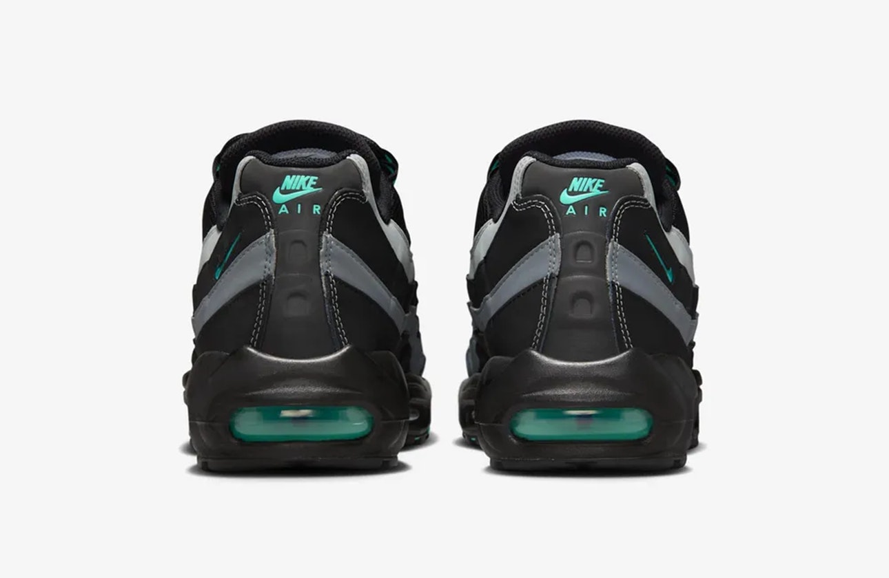 Nike Air Max 95 "Black Tiffany"