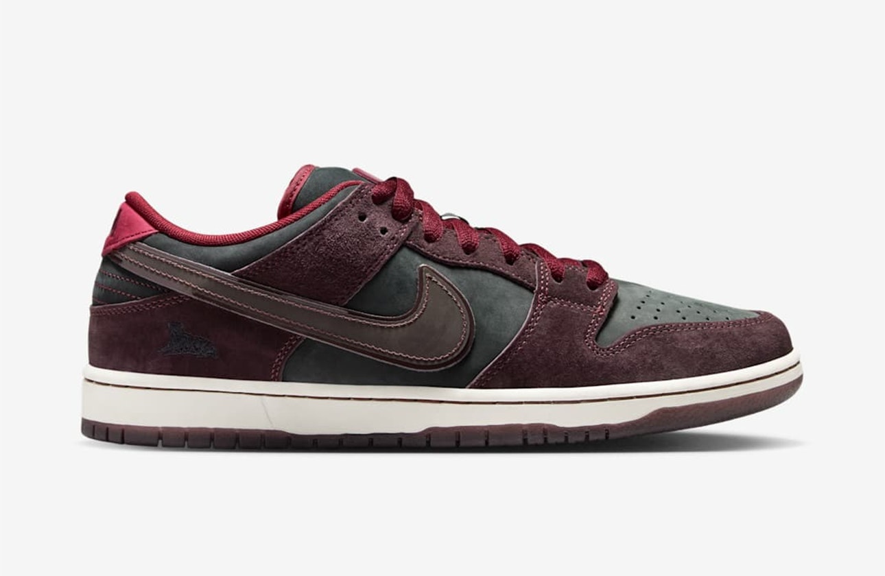 Riot Skateshop x Nike SB Dunk Low "Night Maroon"