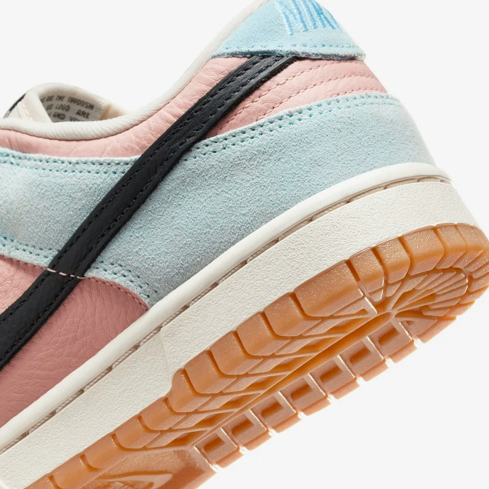 Nike Dunk Low "Glacier Blue"