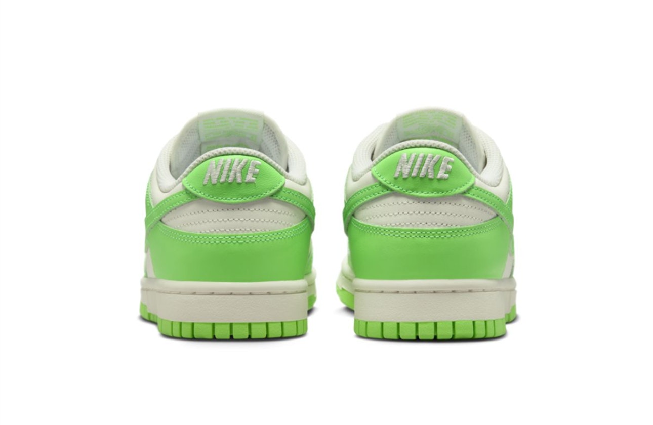 Nike Dunk Low "Green Strike"