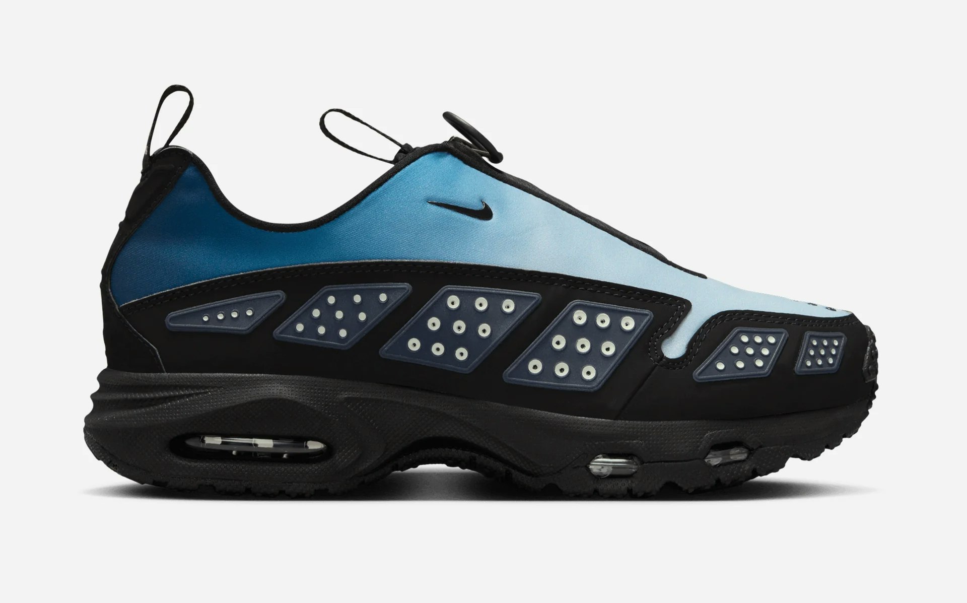 Nike Air Max SNDR "Obsidian"