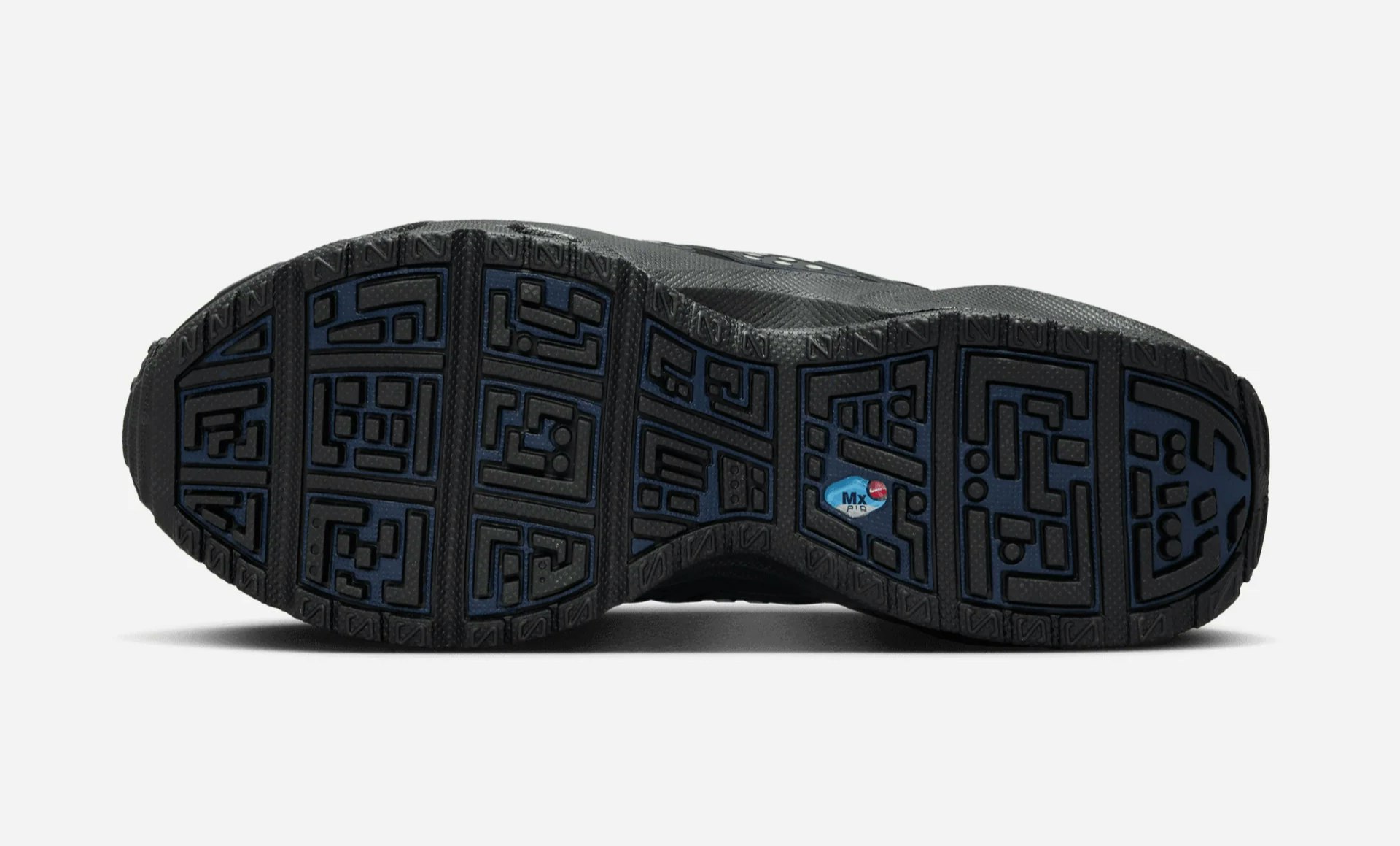 Nike Air Max SNDR "Obsidian"