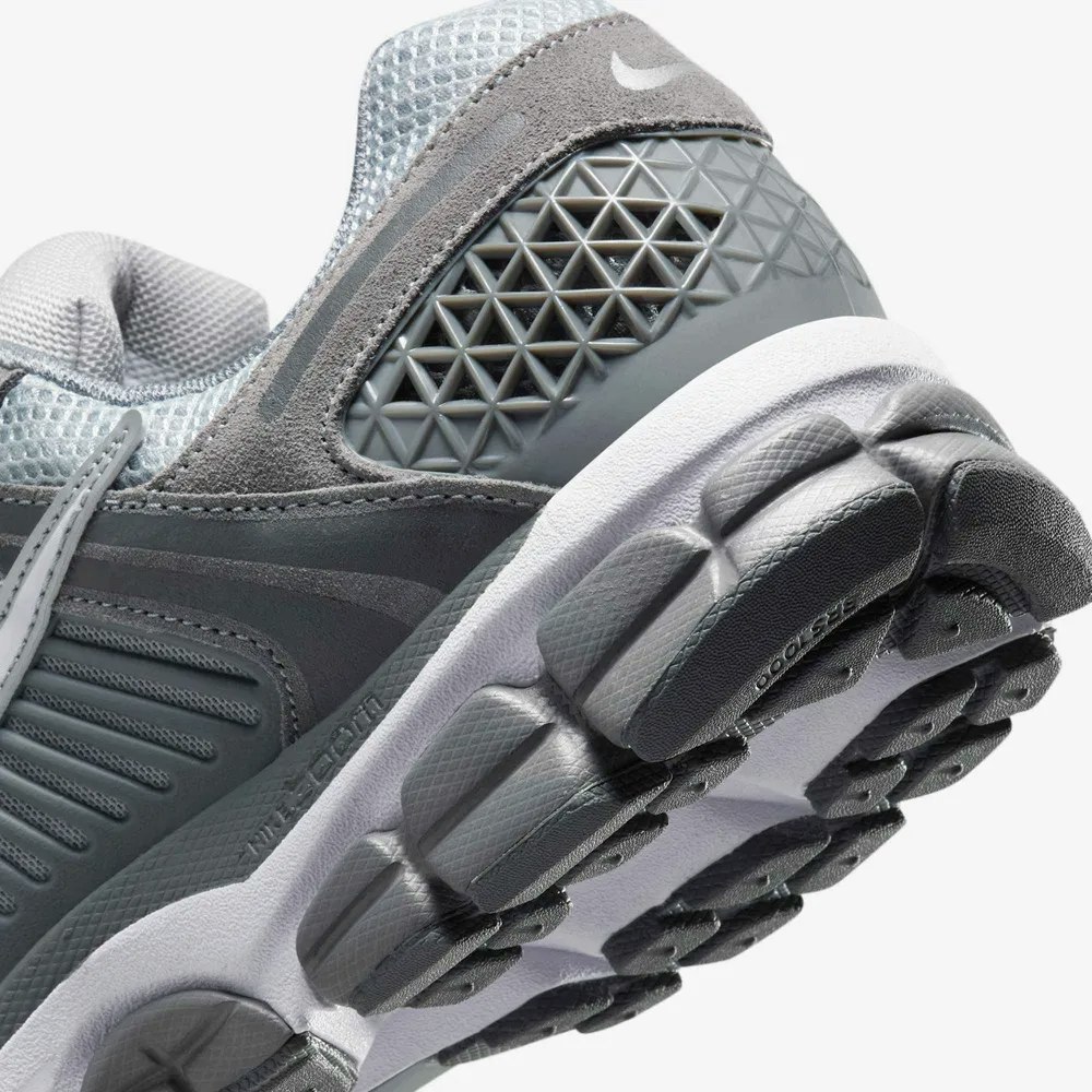 Nike Zoom Vomero 5 "Wolf Grey"