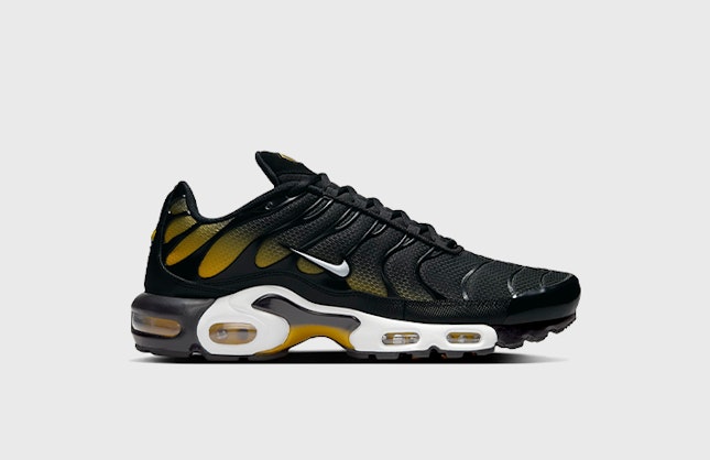 Nike Air Max Plus "University Gold"