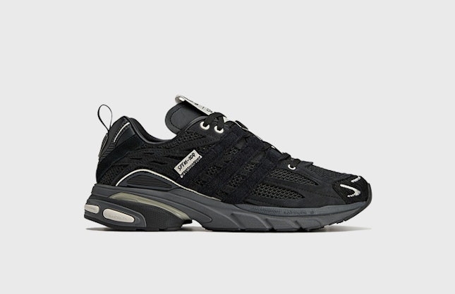 Song for the Mute x adidas Adistar Cushion "Core Black"