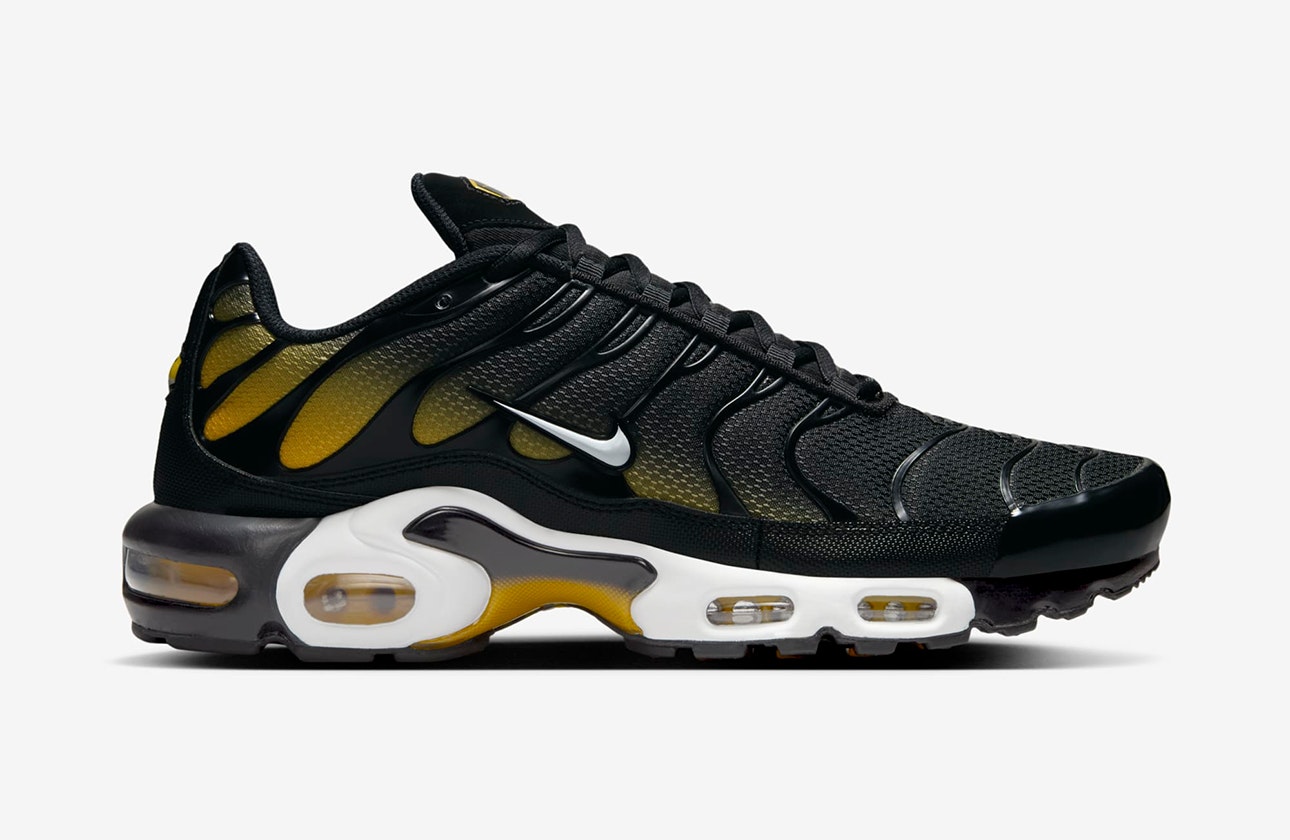 Nike Air Max Plus "University Gold"