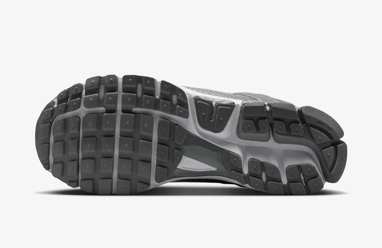 Nike Zoom Vomero 5 "Wolf Grey"