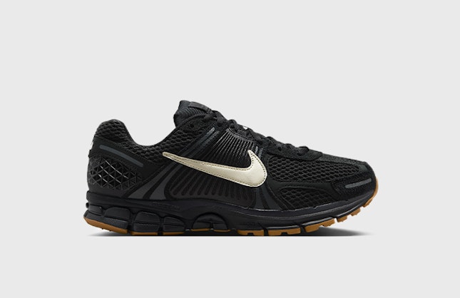 Nike Zoom Vomero 5 "Black Gum"