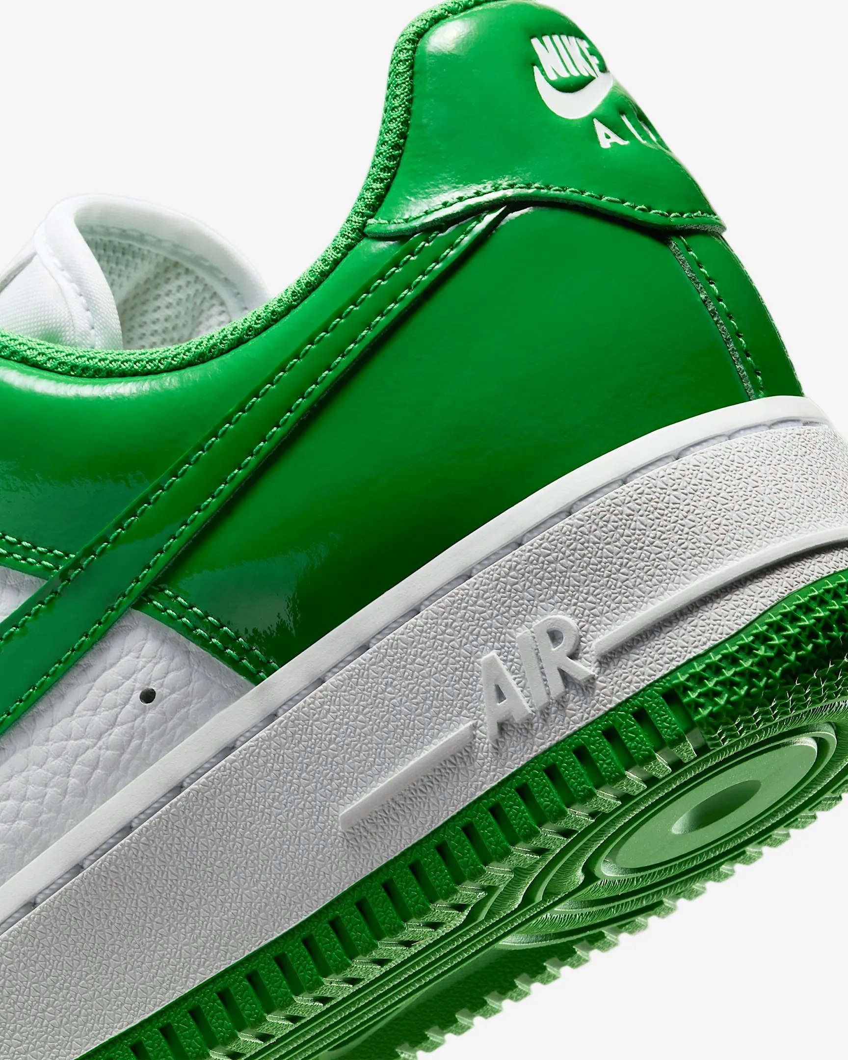 Nike Air Force 1 Low "Kelly Green"