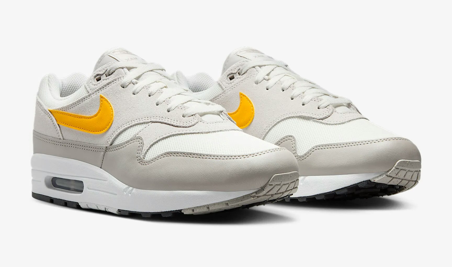Nike Air Max 1 Essential "University Gold"