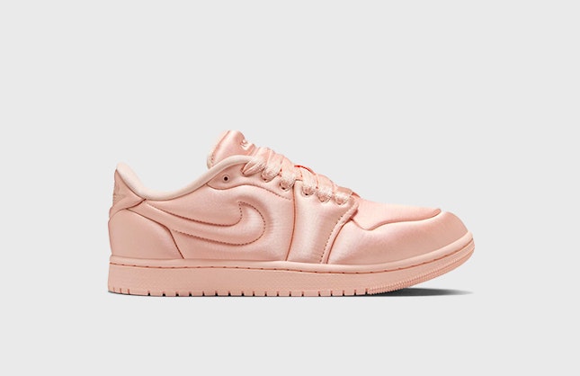 Air Jordan 1 Low MM "Washed Coral"