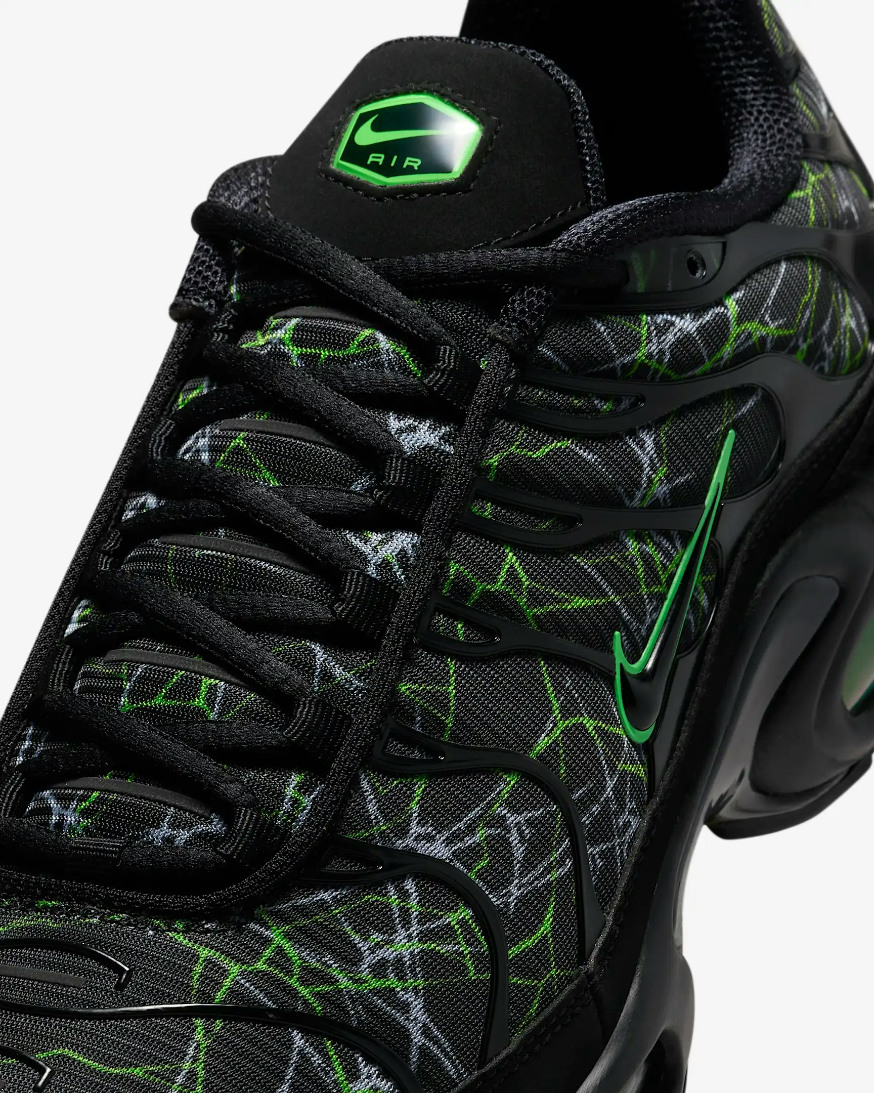 Nike Air Max Plus "Green Strike"