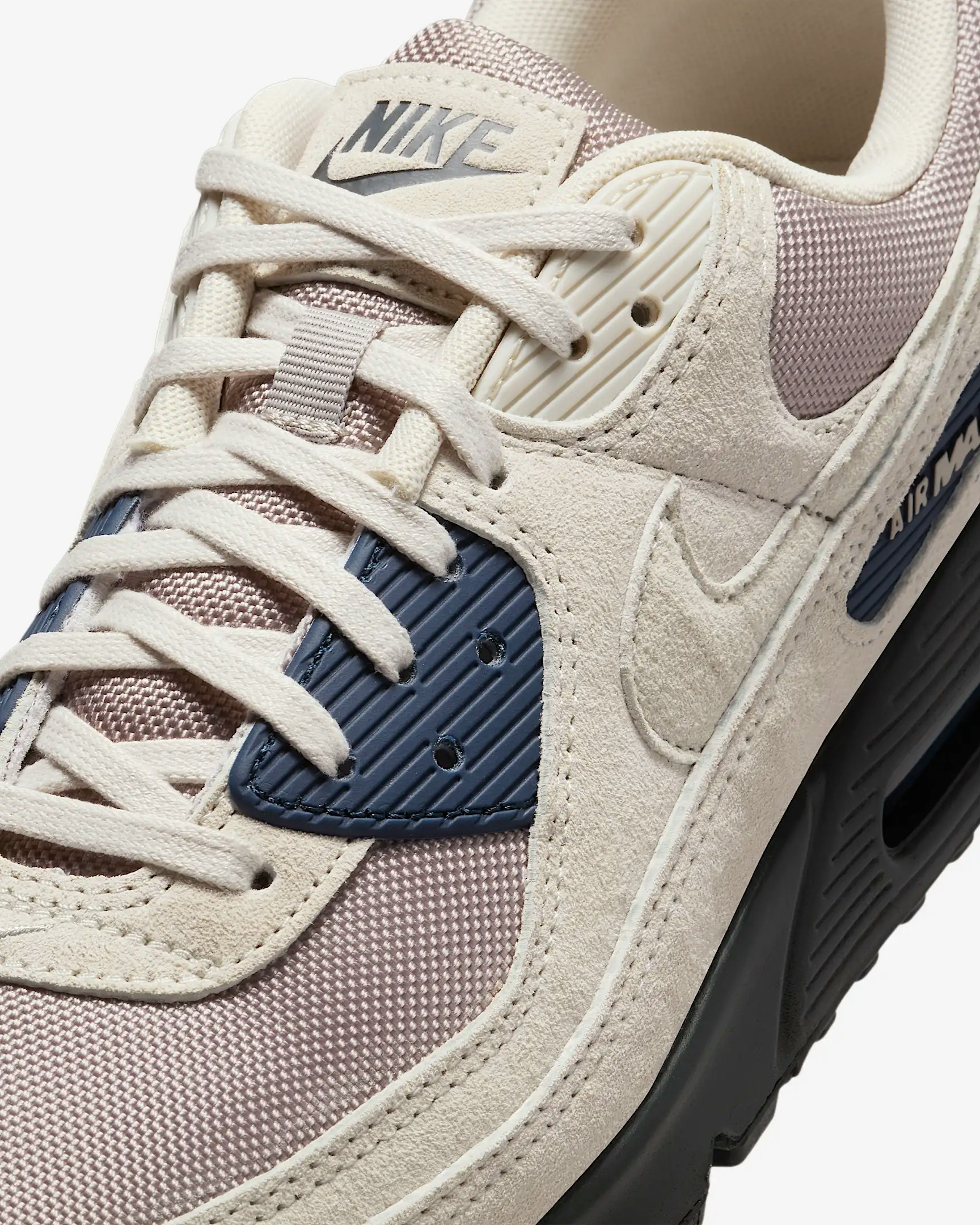 Nike Air Max 90 "Light Orewood Brown"