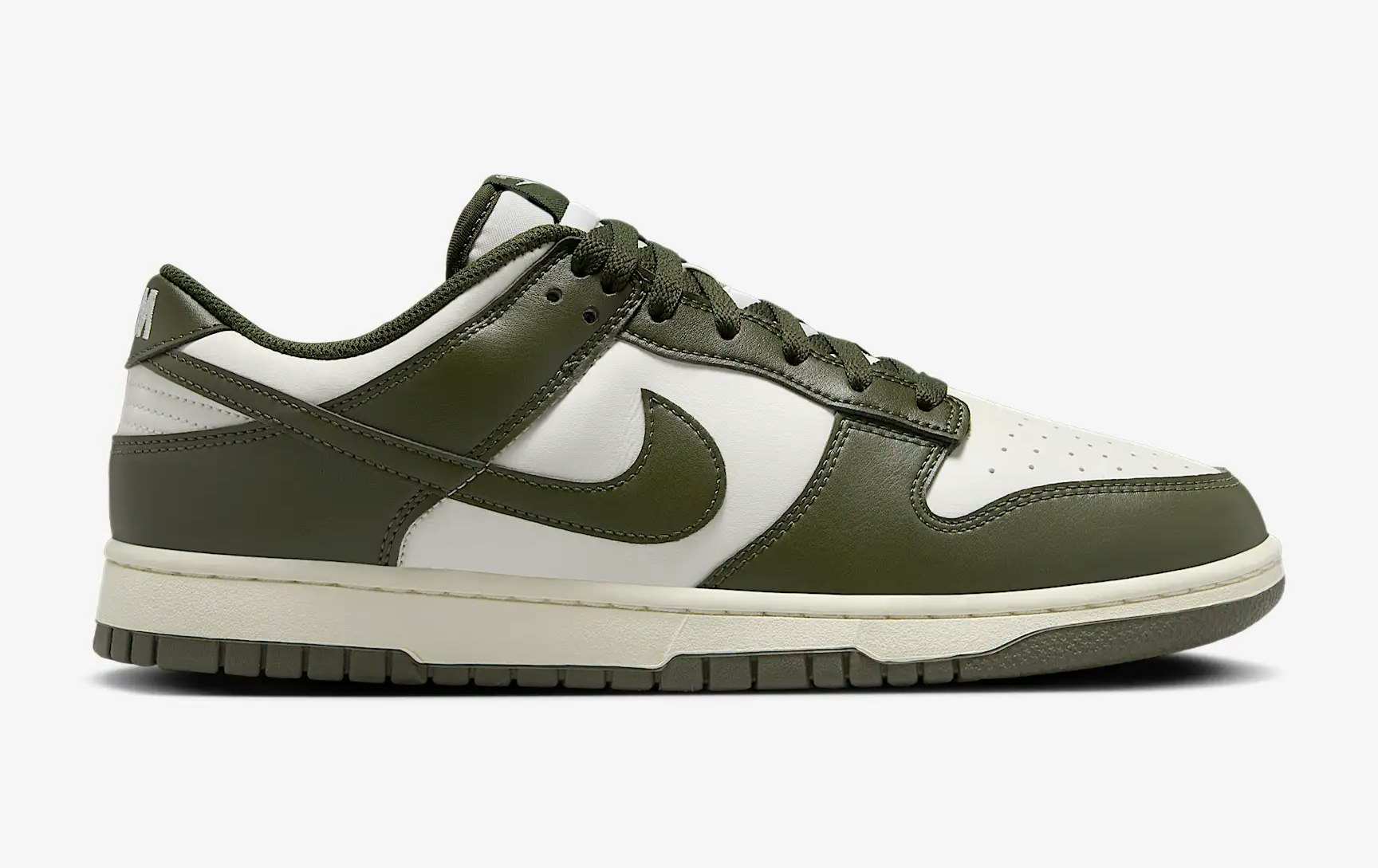 Nike Dunk Low "Cargo Khaki"
