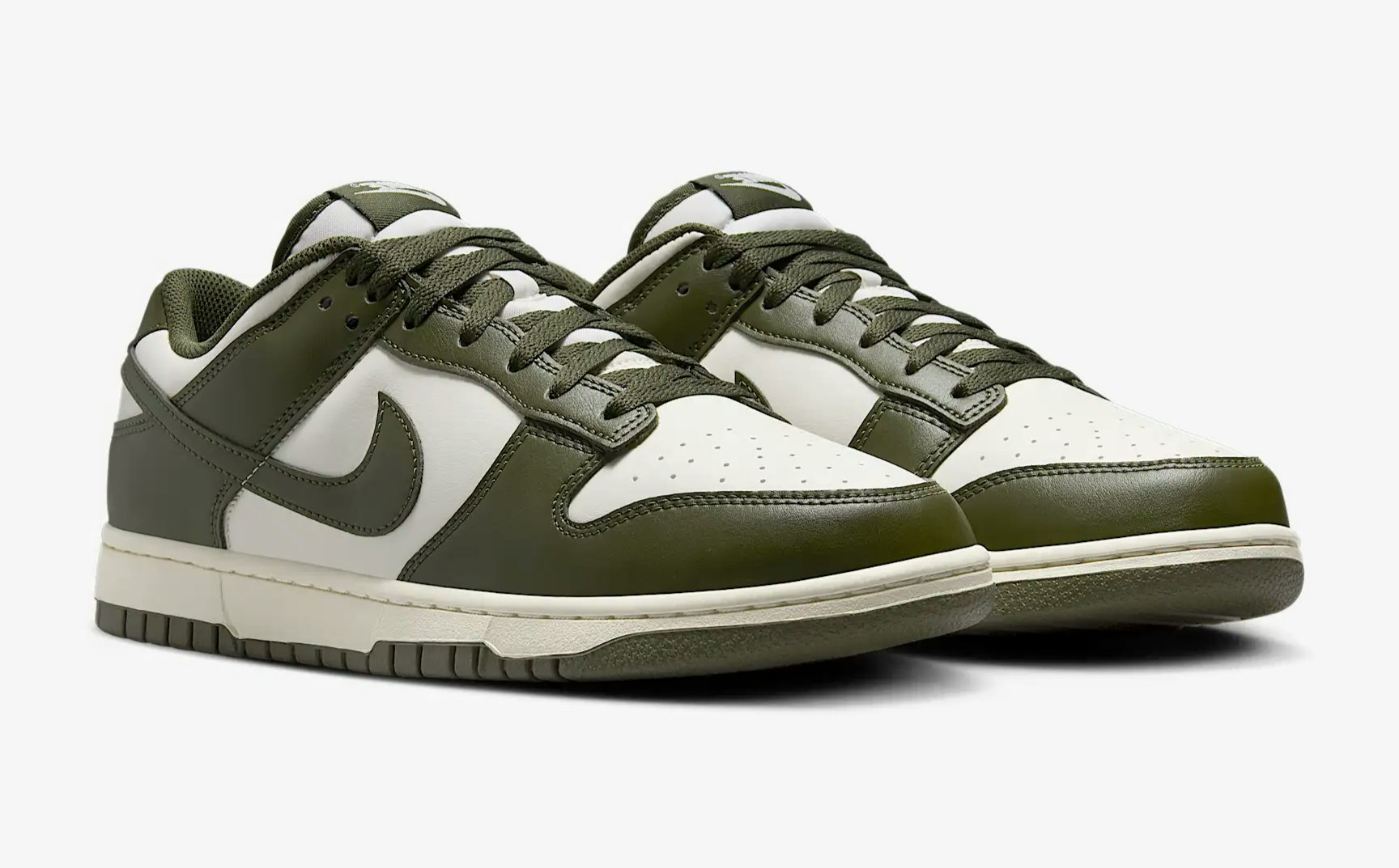 Nike Dunk Low "Cargo Khaki"