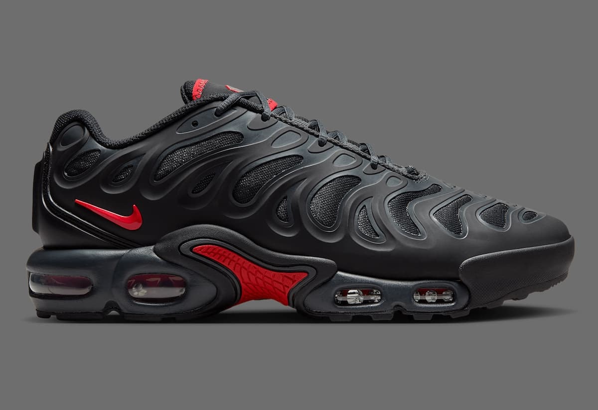 Nike Air Max Plus Drift "Bred"