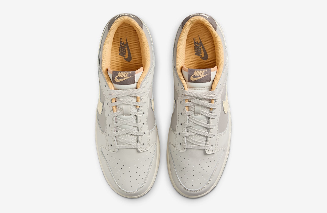 Nike Dunk Low "Light Bone"