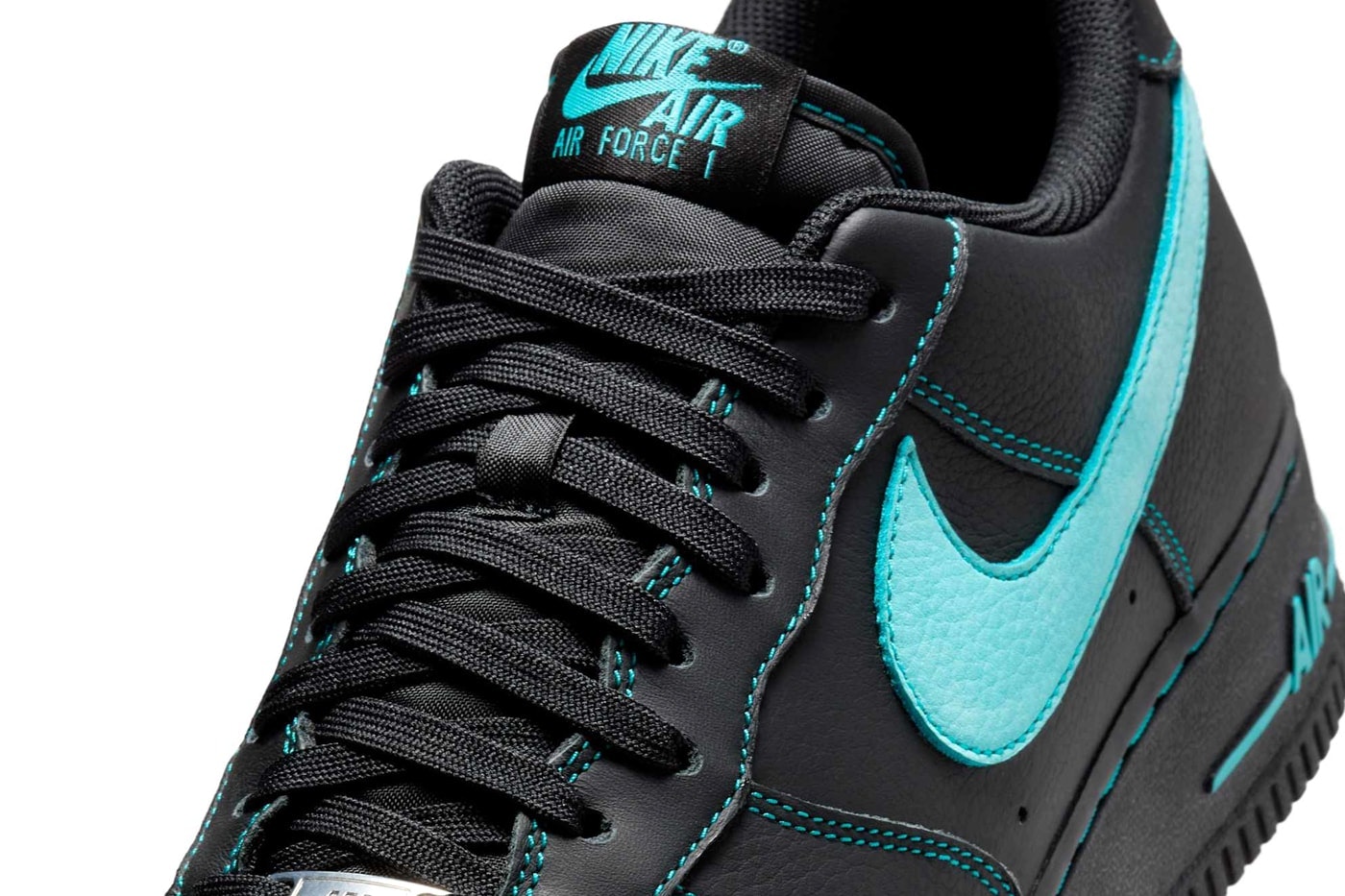 Nike Air Force 1 Low "Black Tiffany"
