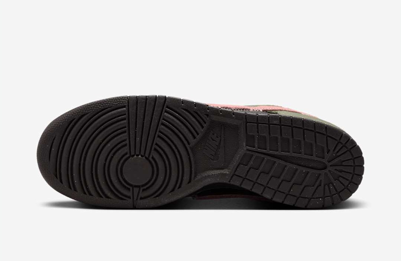 Nike Dunk Low "Dunks Not Dead"