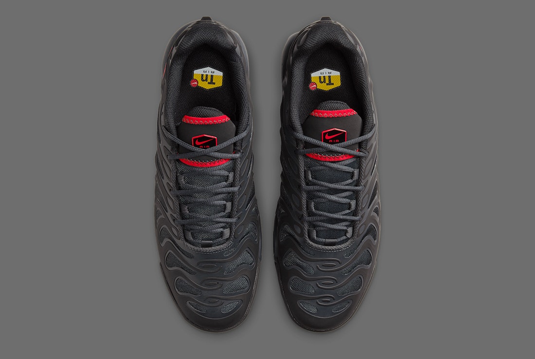 Nike Air Max Plus Drift "Bred"
