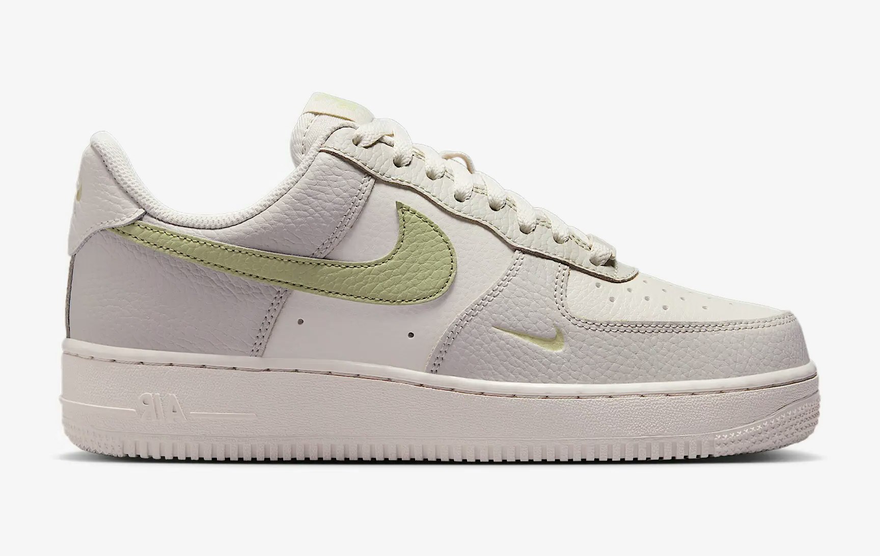 Nike Air Force 1 Low `07 "Olive Aura"