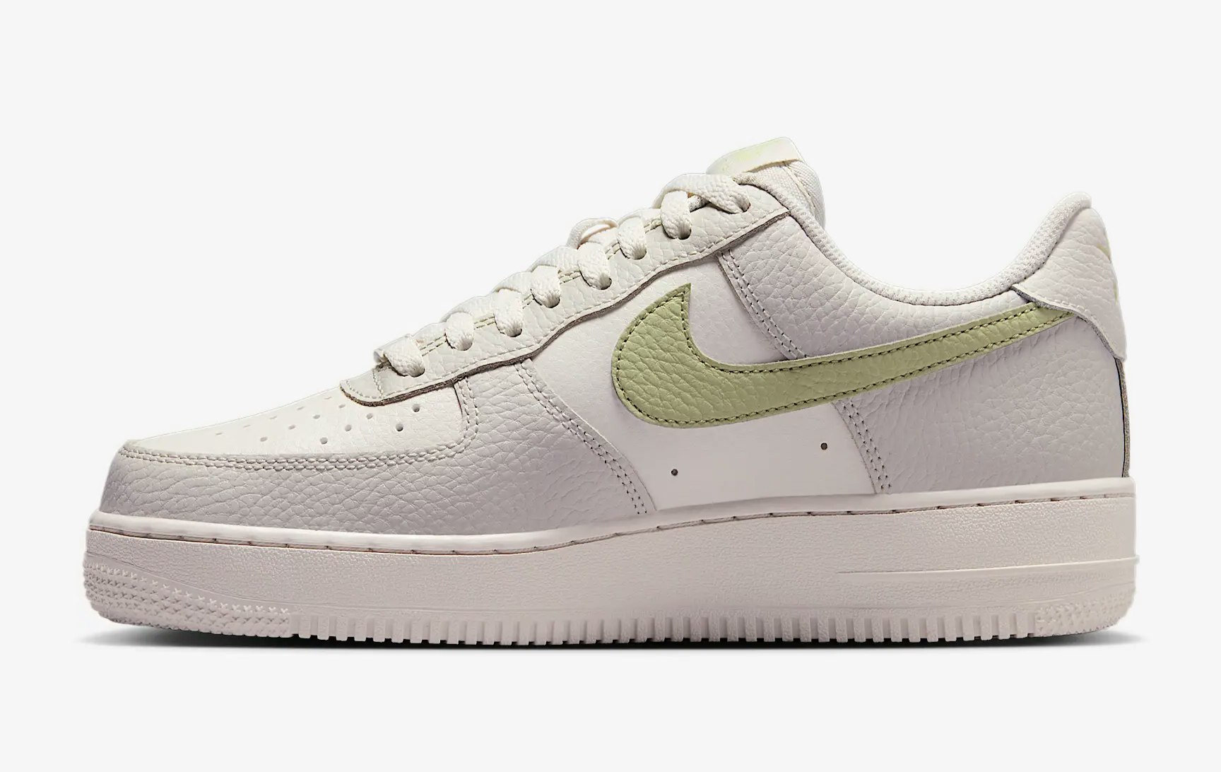 Nike Air Force 1 Low `07 "Olive Aura"