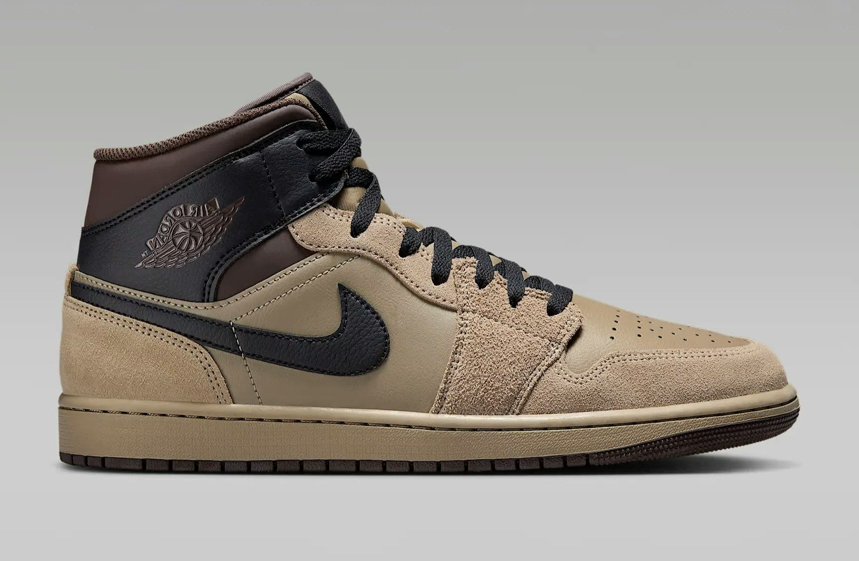 Air Jordan 1 Mid "Khaki"