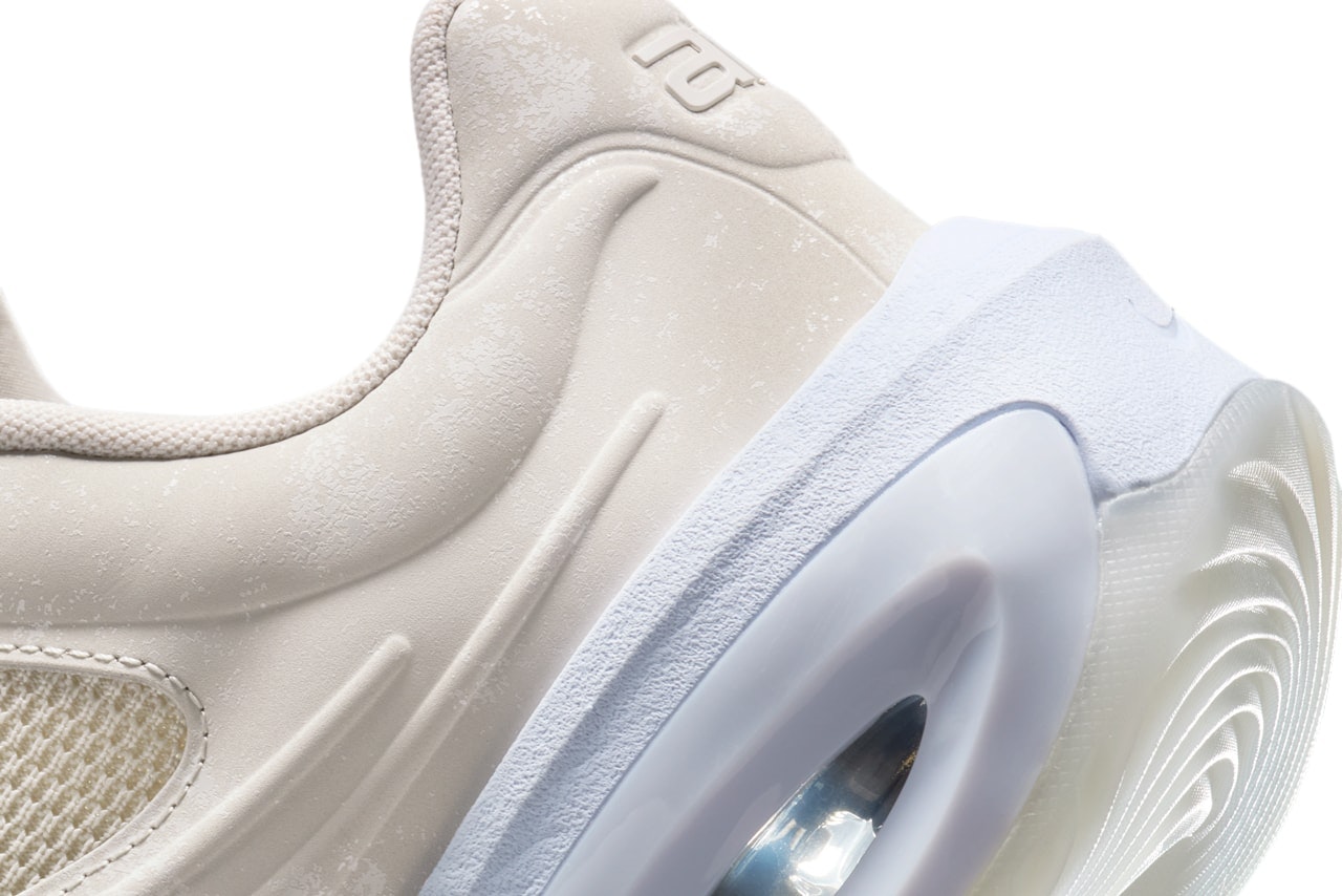 Nike Air Max Muse "Light Bone"