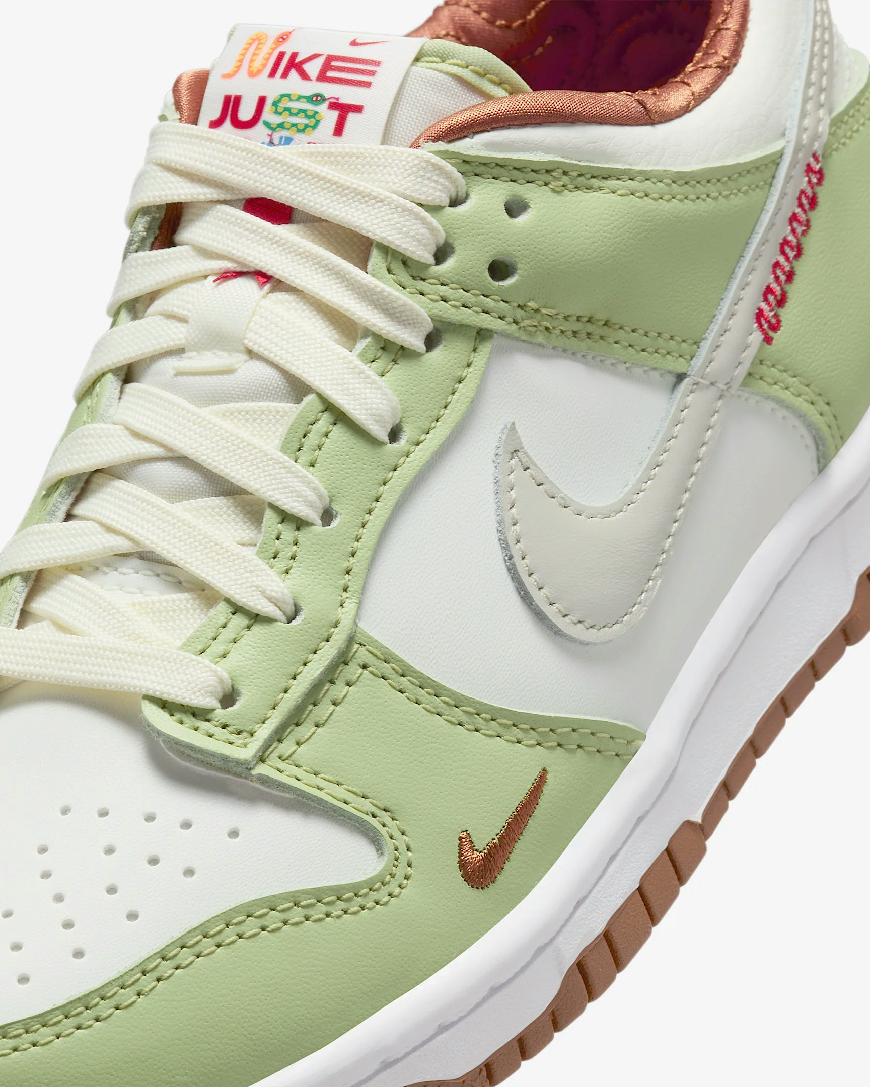 Nike Dunk Low GS "Year of the Snake"