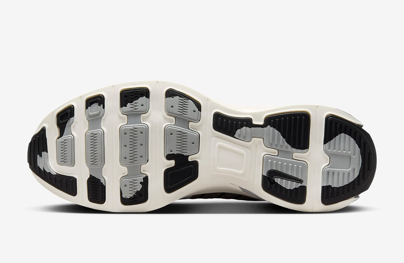Nike Lunar Roam "Panda"