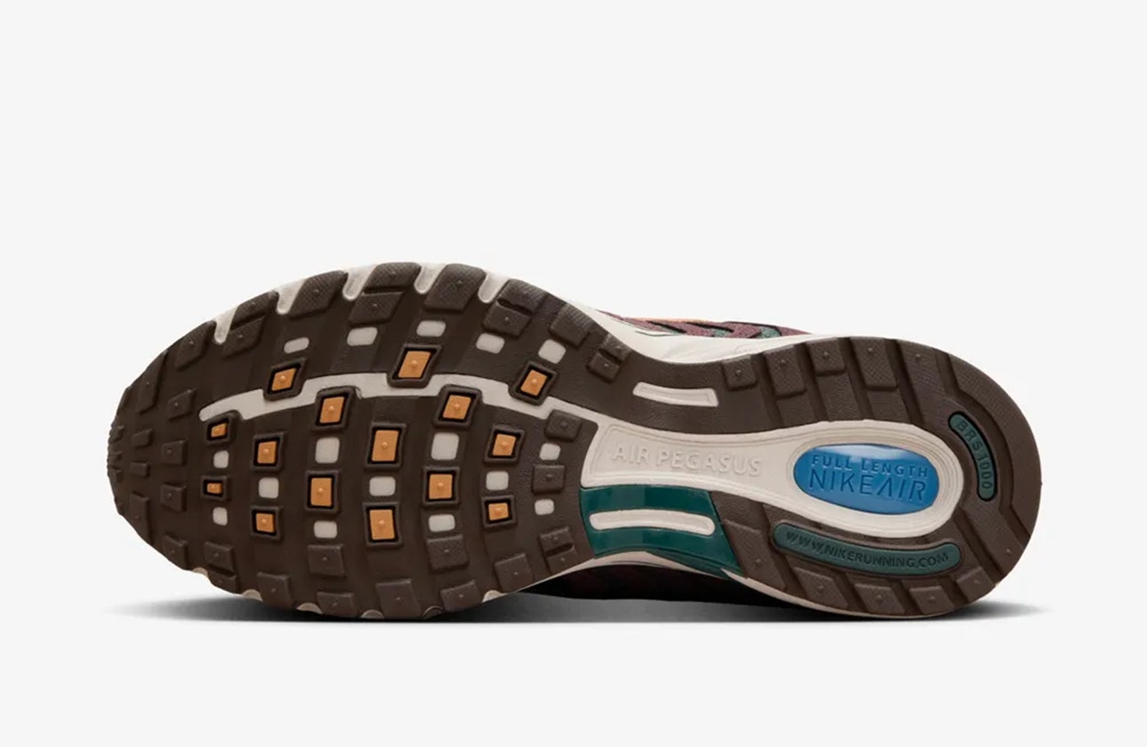 Nike Air Pegasus 2K5 "Light Orewood Brown"